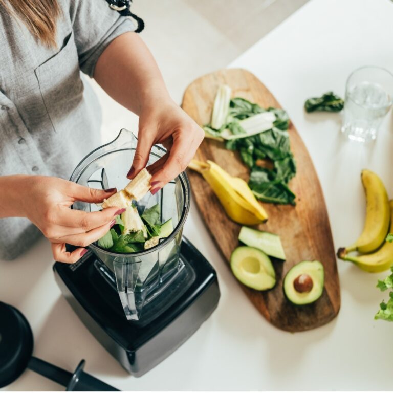 Healthy Living Tips for Busy Professionals