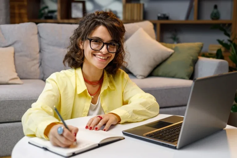 Self-Paced Learning Programs for Busy People