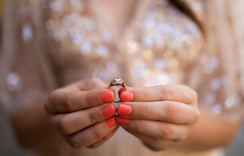 Engagement Ring Styles Explained: Solitaire, Halo, Vintage & More