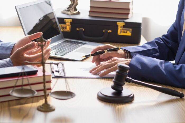 5 Signs You Need a Foreclosure Attorney Right Now